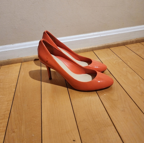 COACH Nala Coral Pumps - Picture 4 of 12